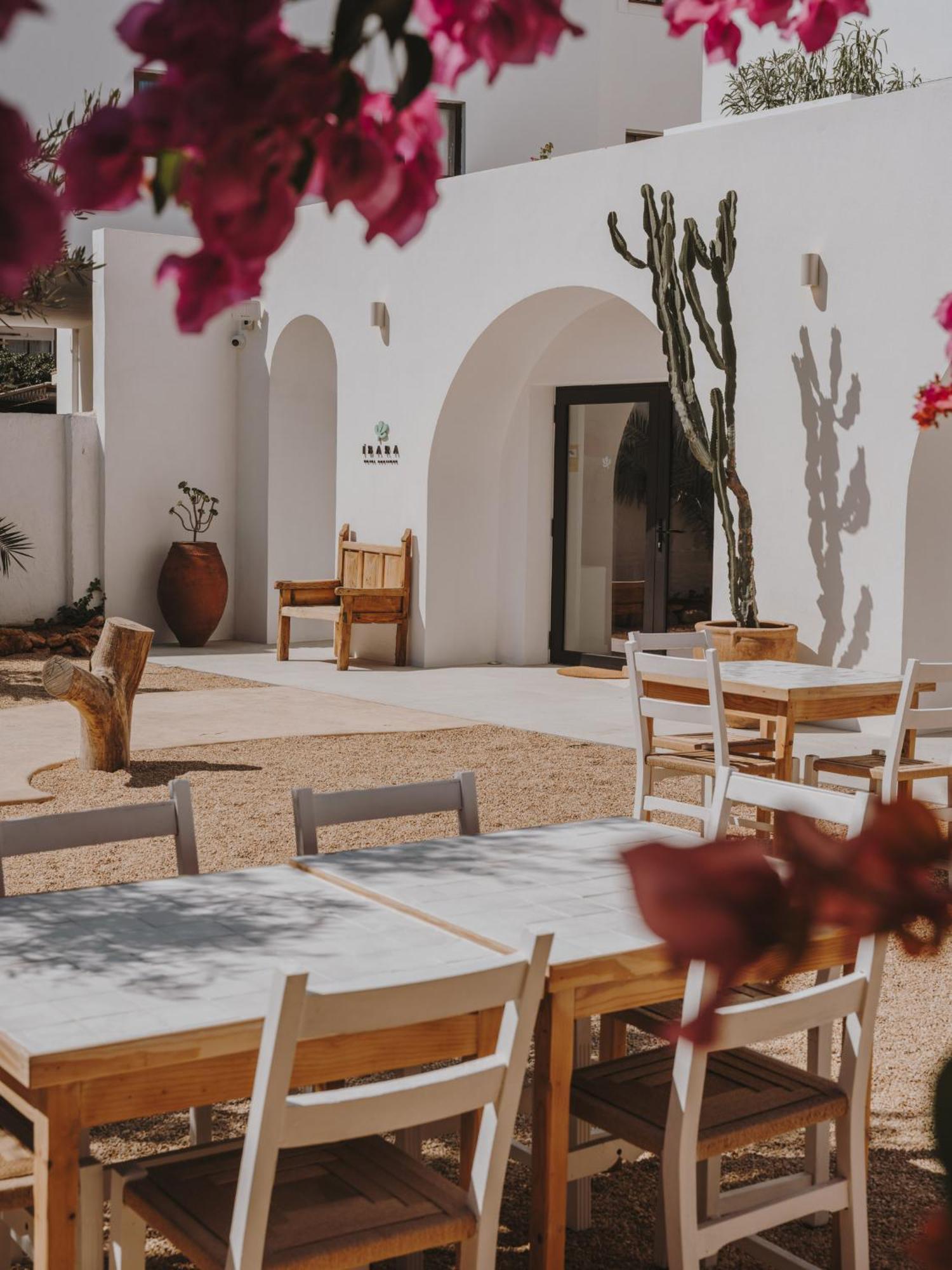 Ibara Ibiza Hotel Boutique Es Canar  Exterior photo